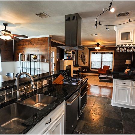 The Coyle Cabin - Close To Downtown, Stadiums, U Of H, Med Center 休斯敦 外观 照片